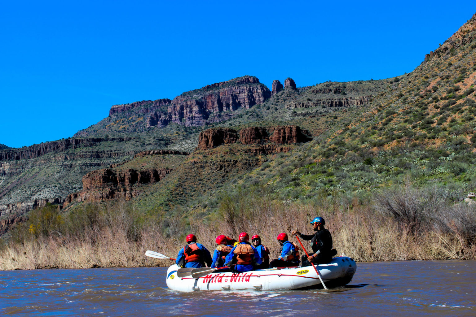 Arizona Whitewater Raft Tour – Mild to Wild Rafting