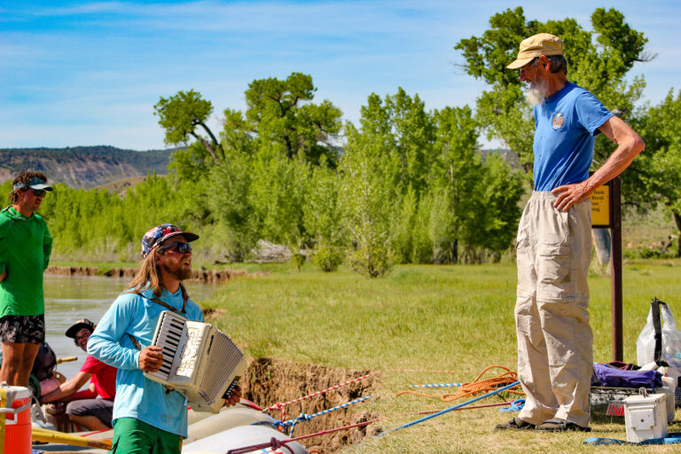 Guide talks with Larry at Deerlodge Put in on the Yampa River - Mild to Wild