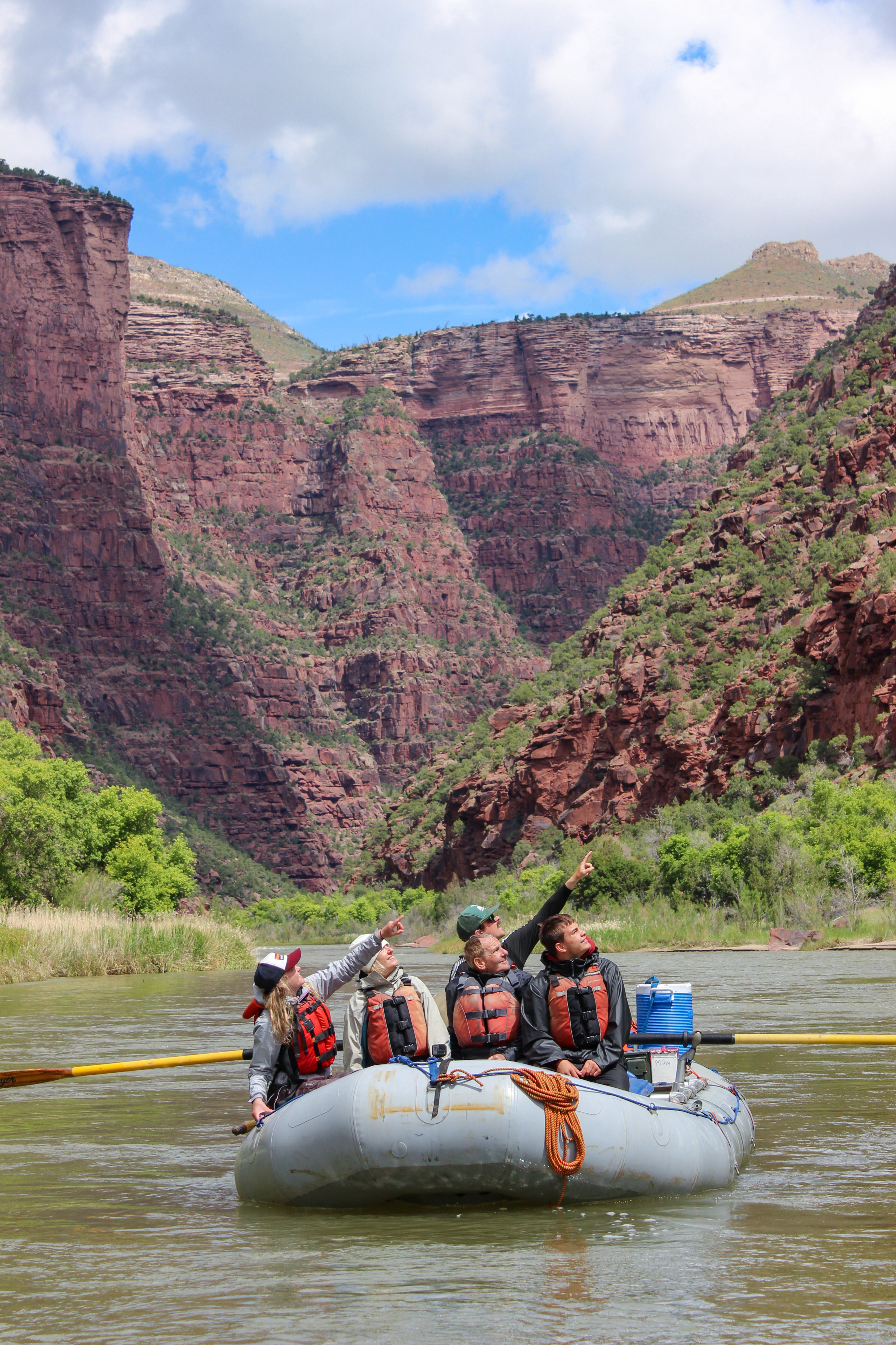 Gates of Ladore White Water Rafting – Dinosaur National Monument – Mild to Wild Rafting