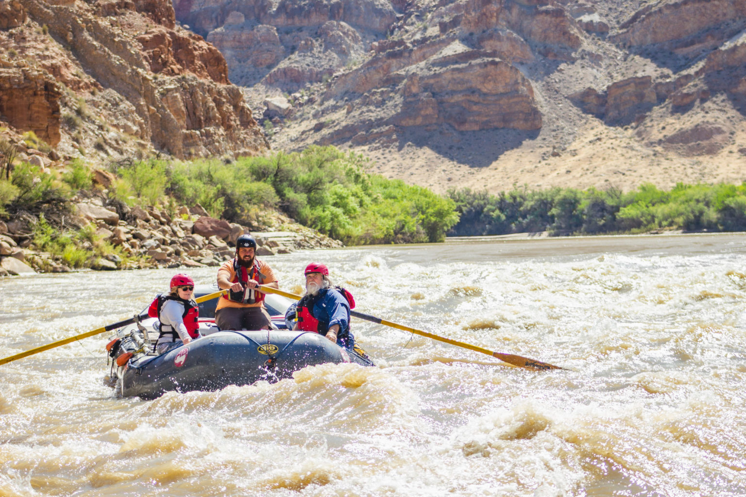 Cataract Canyon Rafting - Utah - Mild to Wild Rafting