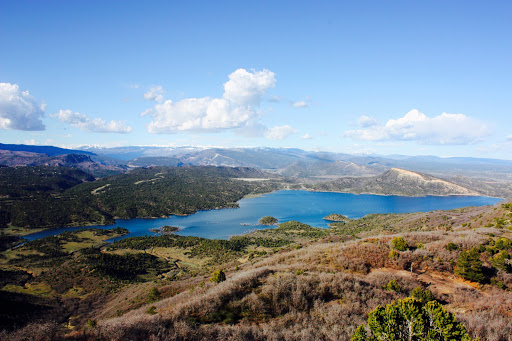 Lake Nighthorse - Mild to Wild Rafting