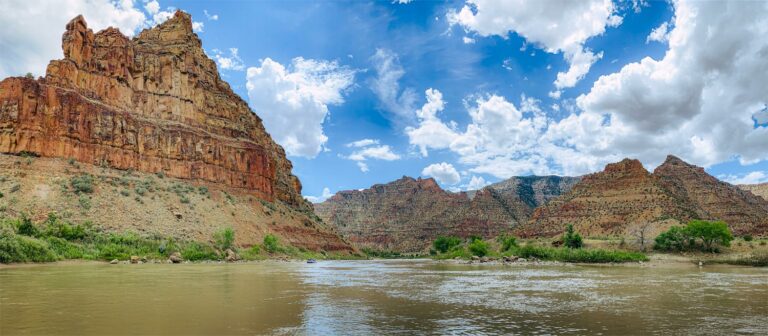 Desolation Canyon Desert Rafting Panorama - Desolation Canyon - Mild to Wild