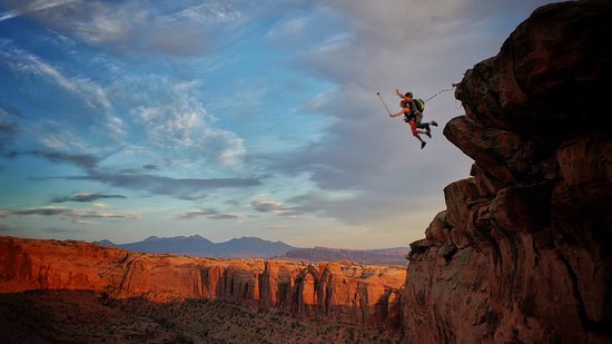 tandem BASE jumping in Moab