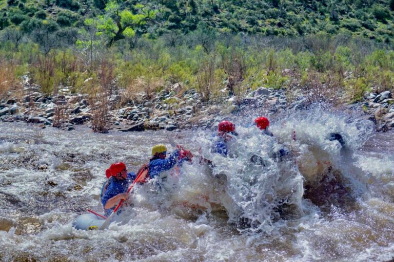 big rapid Salt River rafting - Mild to Wild Rafting