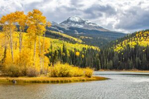 Fall colors by Woods Lake in Telluride